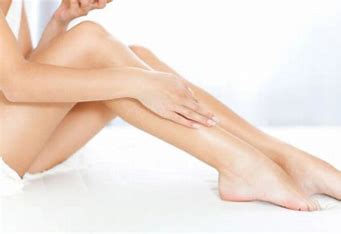 Full Legs Laser Hair Removal (Woman)